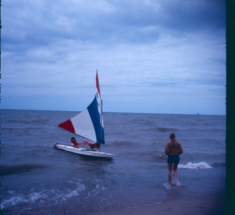 Sailing 1974 bringing it to shore